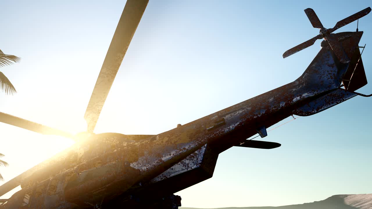 해가 지면서 사막에서  ⁇ 은 군용 헬리 ⁇ 터