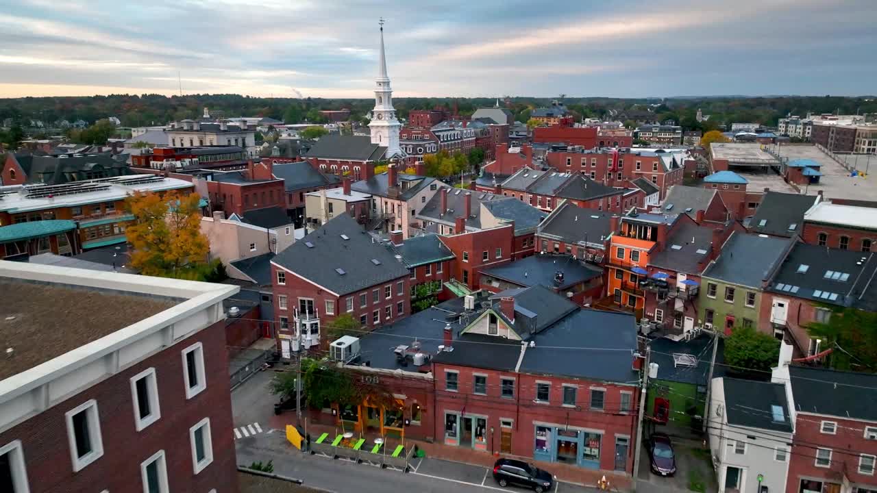aerial push beyond north church in portsmouth maine