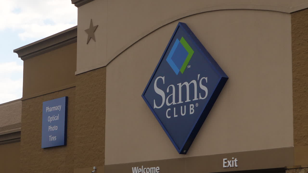 Close Up of a Sam's Club Entrance Sign.