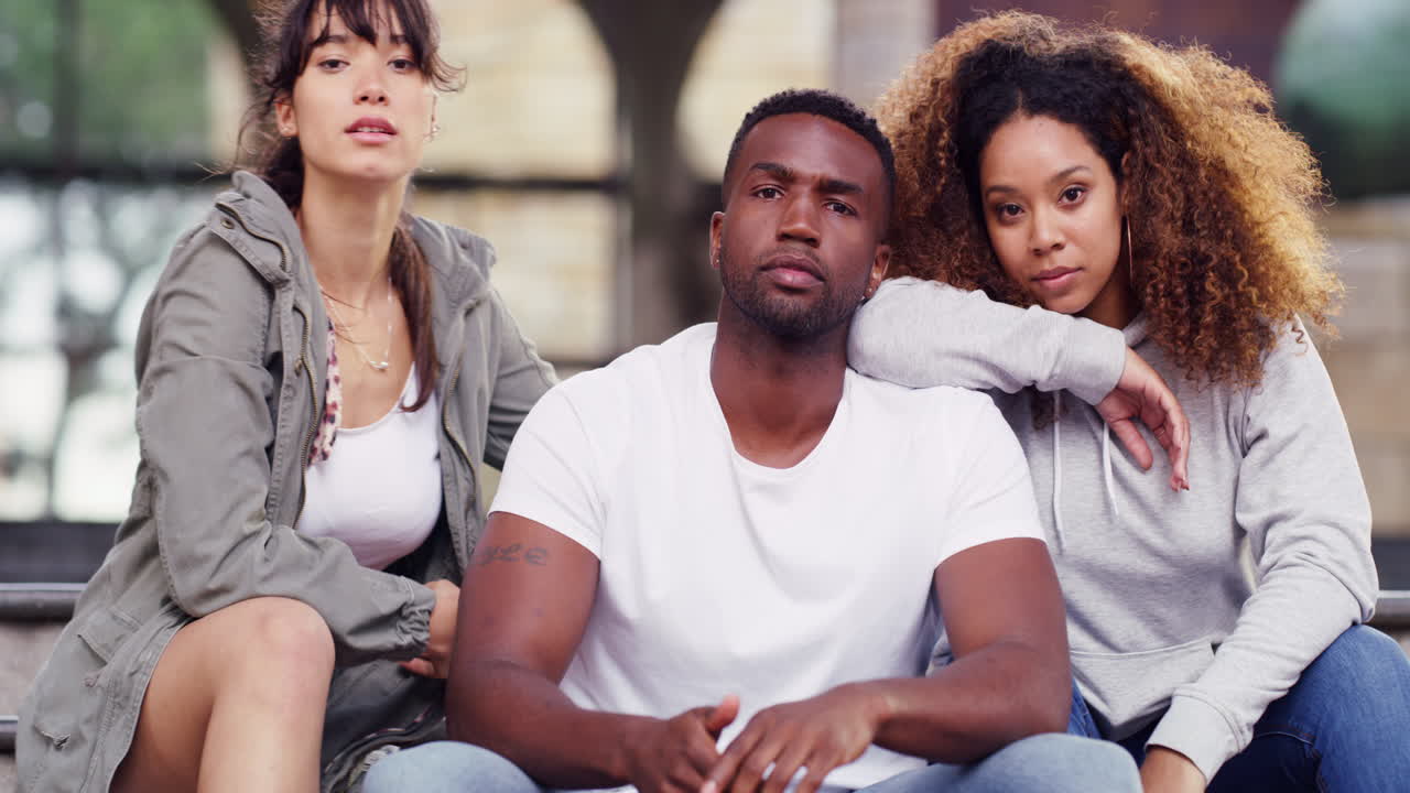 당신이 누구인지 알아요.