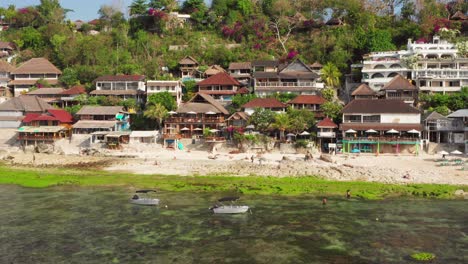 The-town-of-Bingin-at-the-cliffs-of-Uluwatu-during-low-tide