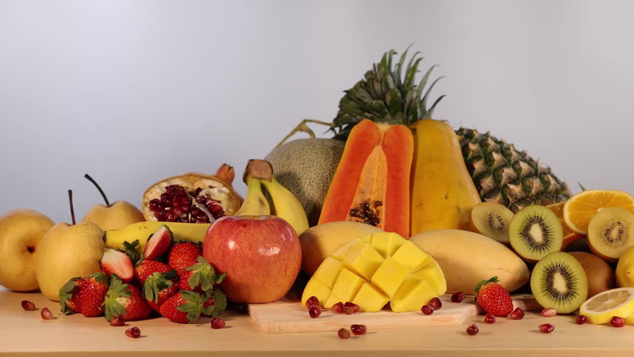 다양한 신선 한 과일 의 활기찬 종류