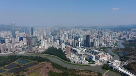 vista aérea sobre el horizonte de shenzhen en un hermoso día claro