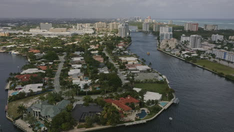 fort lauderdale florida vista aérea v30 vista de pájaro del canal intracostero y la playa central - marzo de 2020