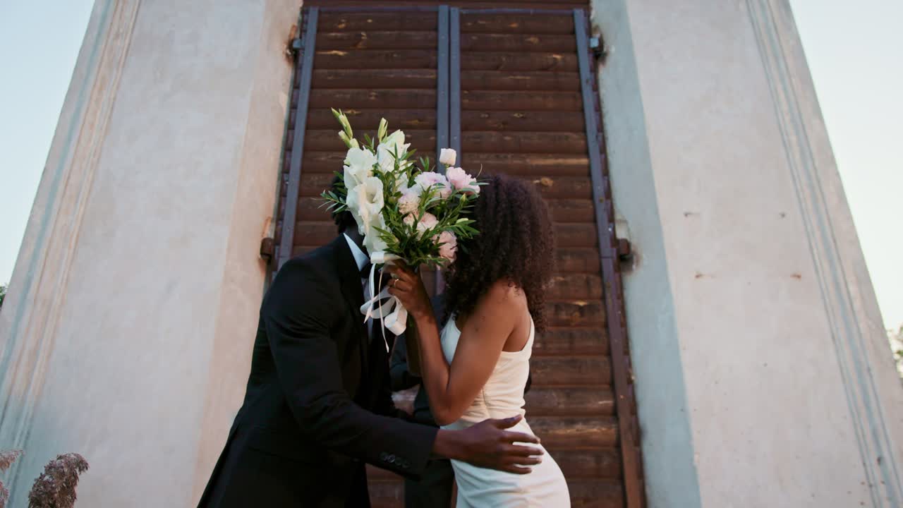 La joie du jour du mariage : célébrer l’amour et le mariage