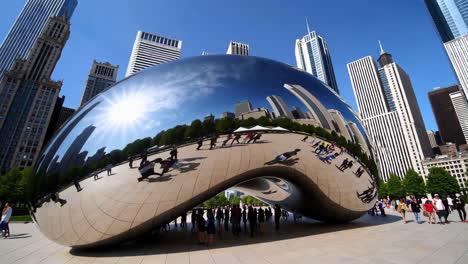 reflections and crowds at chicago's iconic cloud gate sculpture