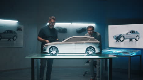 car design team review