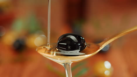 black olive with olive oil