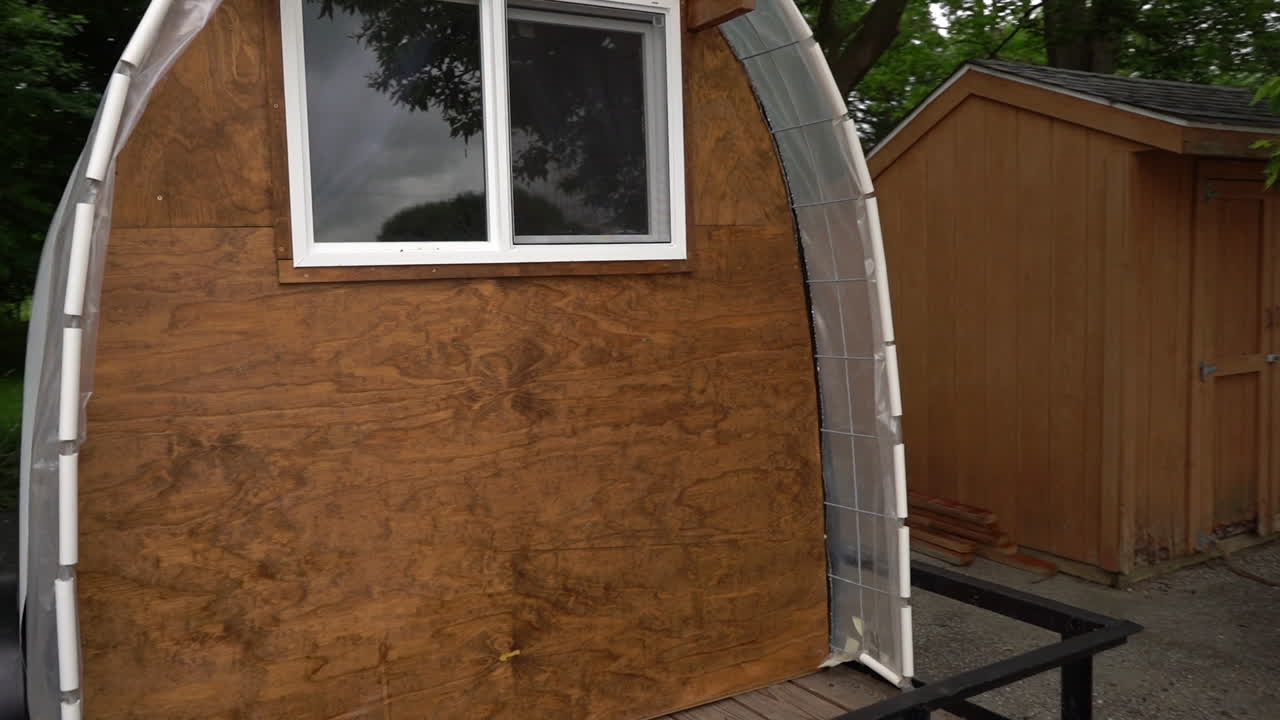 casa diminuta sin hogar en michigan