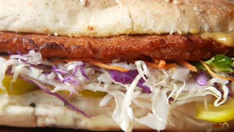 un primer plano de un sándwich delicioso