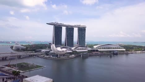 Tomas-De-Drones-Del-Horizonte-Y-Las-Calles-De-Singapur,-Singapur,-Uhd-2