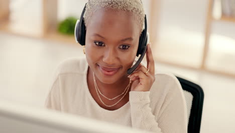 Call-center,-consultant-or-black-woman