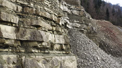 Luftaufnahme-Eines-Steinbruchs-In-Der-Schweiz