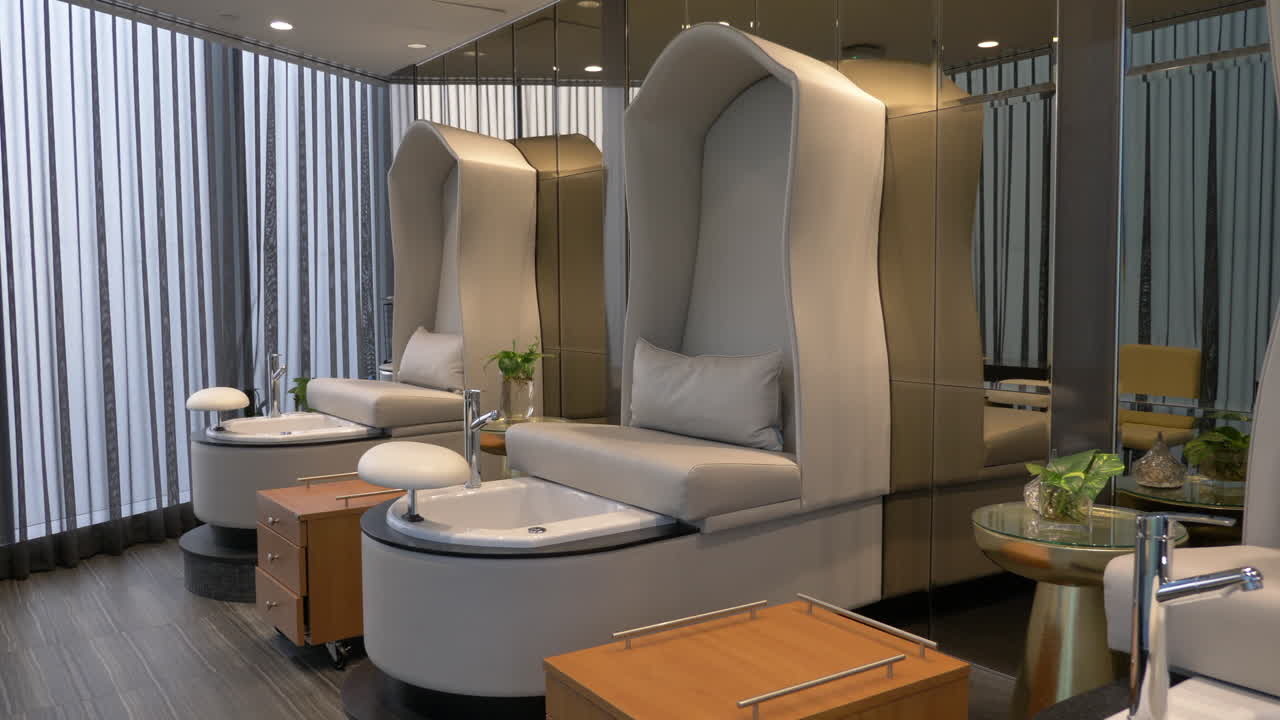 편안한 발 스파 욕조가 있는 마사지 팔러, 사람 없음, 짐벌