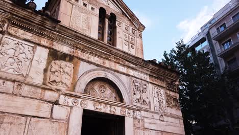 Church-of-Virgin-Mary-Gorgoepekoos-and-Saint-Eleutherius-close-up-entrance-shot,-Athens,-Greece