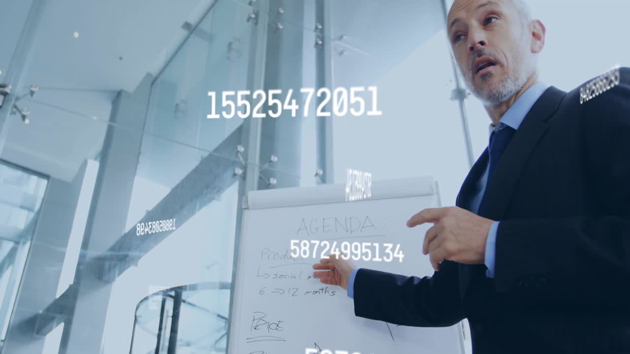 사무실에서 다양한 사업가들을 처리하는 숫자의 애니메이션