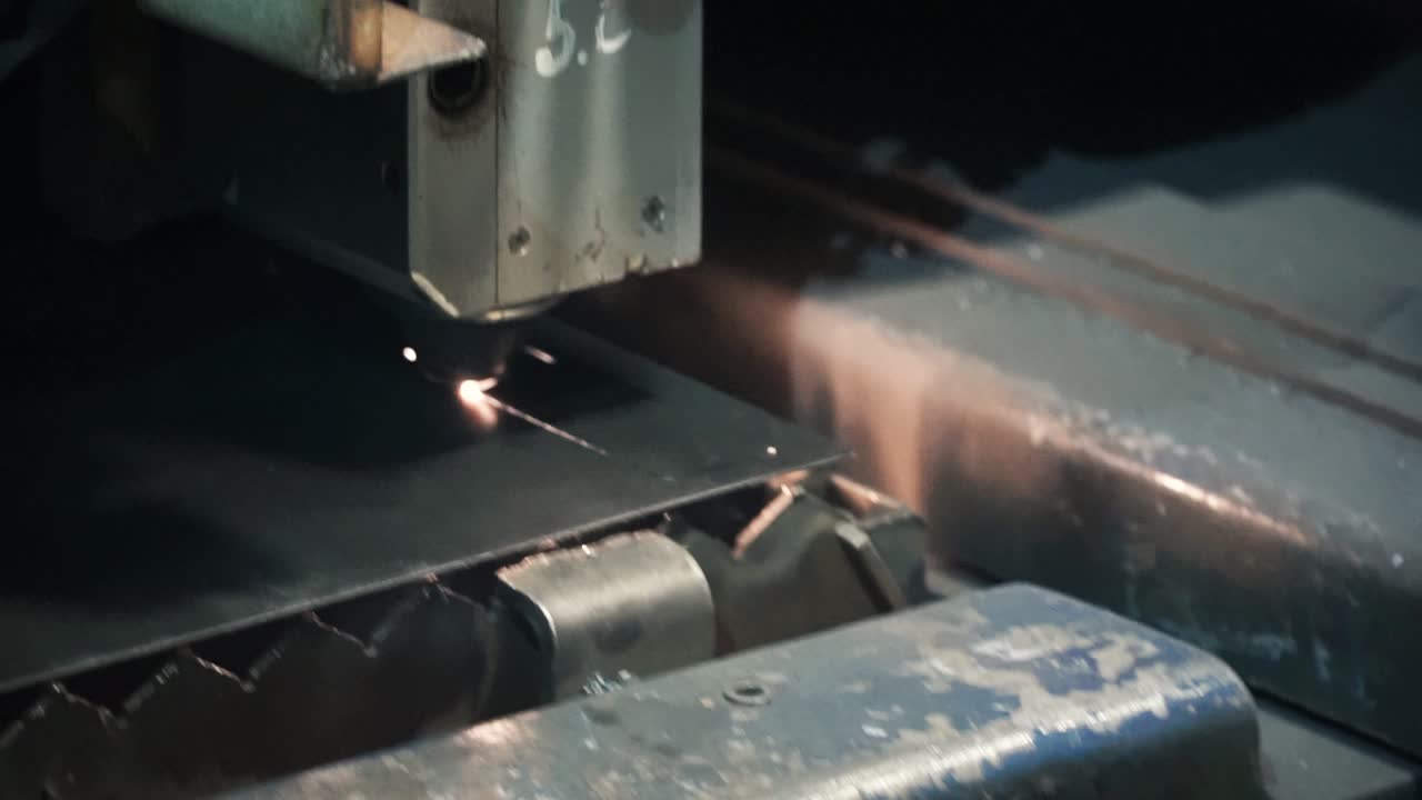 레이저 절단 금속 판