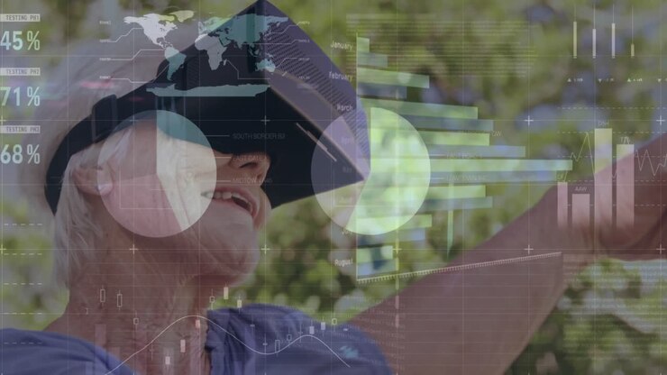 Animation af tal og statistik over en ældre kvinde, der bærer VR-headset