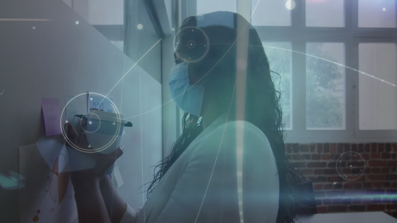 사무실에서 사업가 여성에 대한 연결 네트워크의 활성화