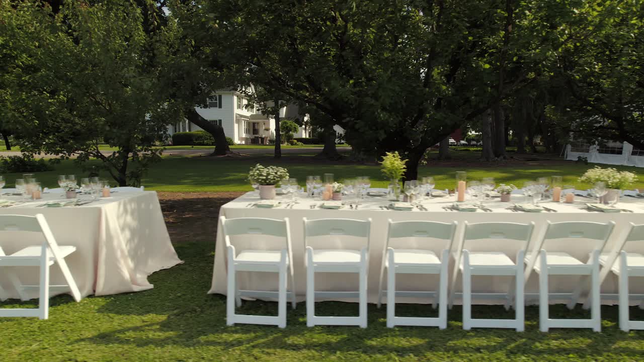 온타리오 호수 연안에 있는 25에이커의 복아와 사탕수수 과수원.