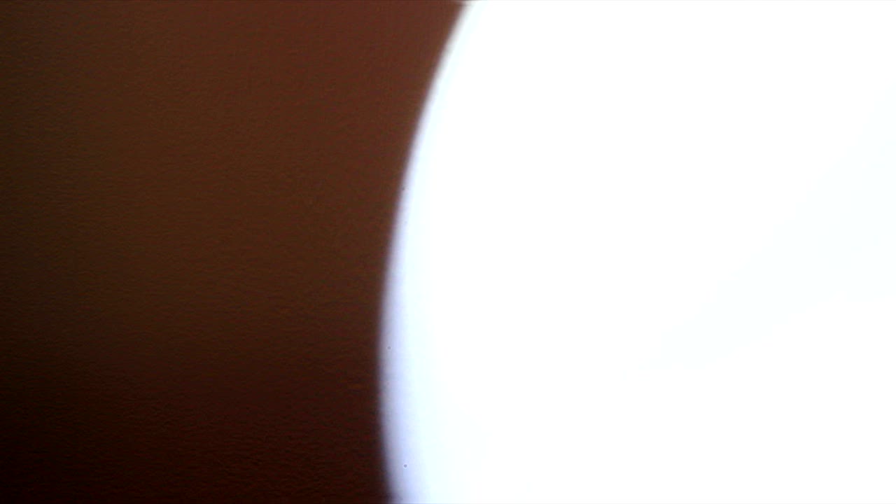 Light Leaks Element 24