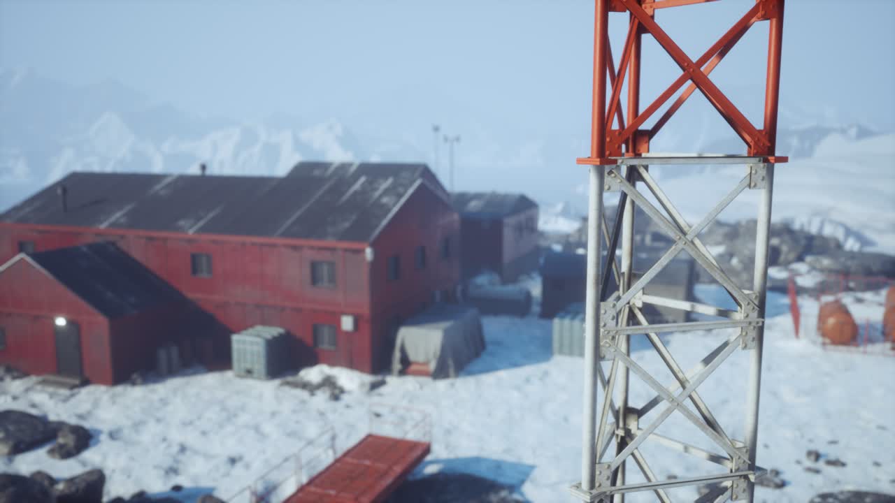 научная станция в антарктиде летом