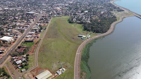 The-Botanical-Garden,-School-of-Innovation,-and-the-Paraná-River-in-Posadas,-Misiones,-creating-a-picturesque-blend-of-nature,-education,-and-riverfront-beauty-in-this-South-American-city