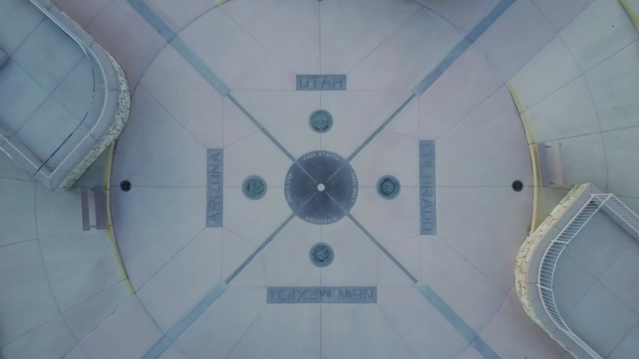 toma aerea donde se encuentran 4 estados americanos