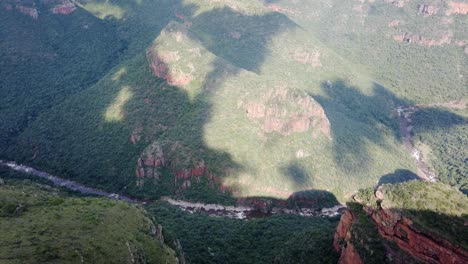 布萊德河峡谷的美麗風景