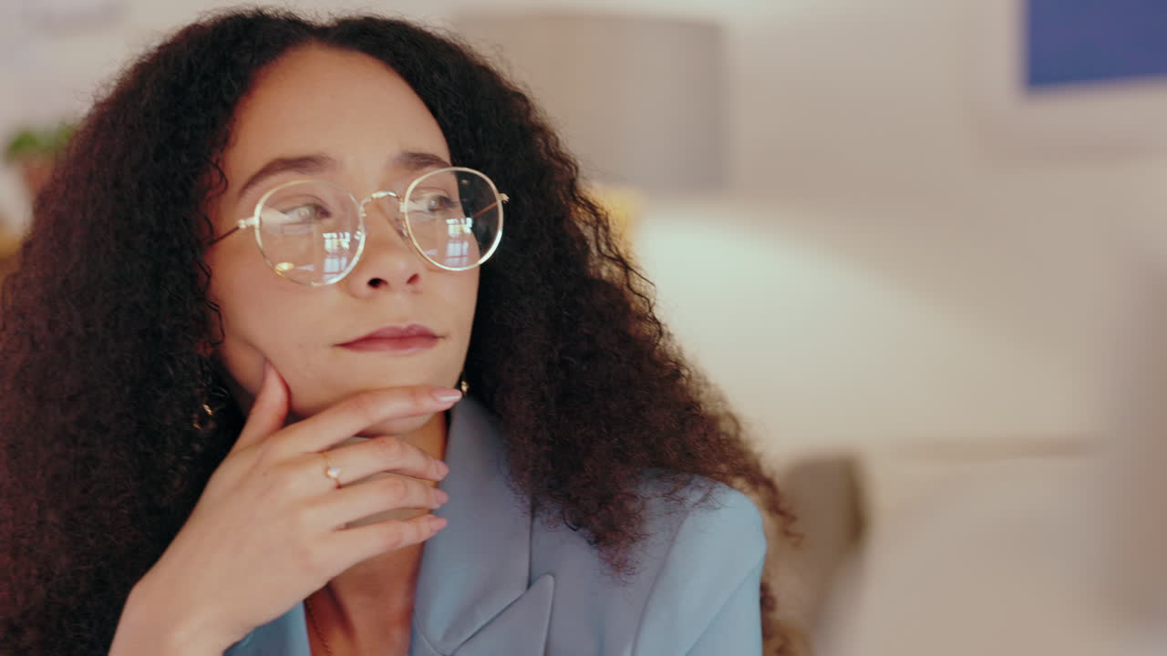 blog, redacción y mujer en el marketing digital