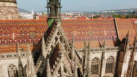un vistazo de cerca al esplendor gótico de san