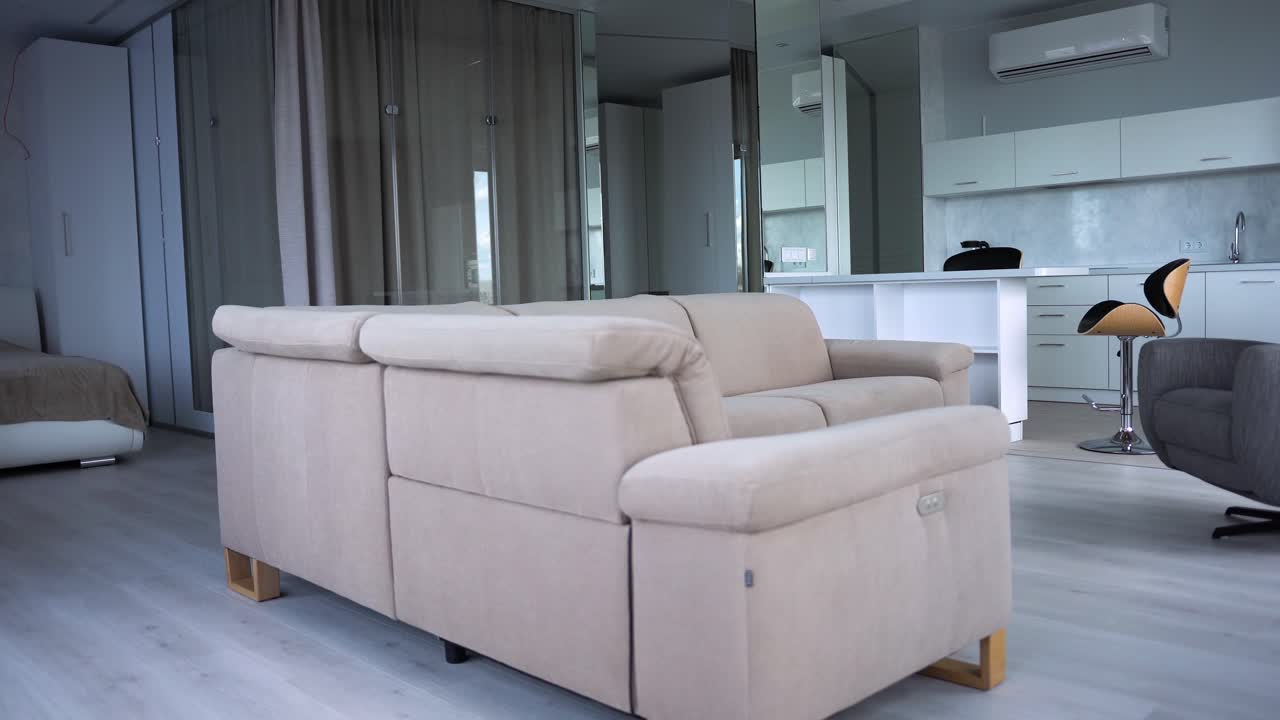 interior de un apartamento moderno de planta abierta