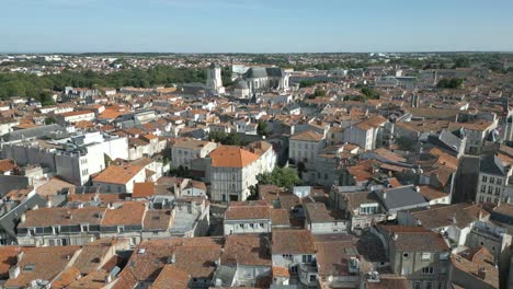 La-Rochelle-cityscape-in-France.-Aerial-forward
