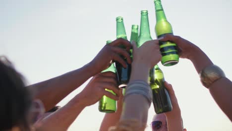 Feiern-Sie-Den-Sommertag-Am-Strand/Dabrowa-Gornicza/Polen