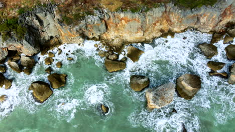Rocks-on-the-coast-of-St.-Thomas,-Jamaica
