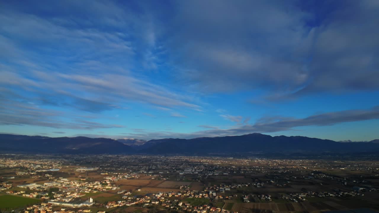 Alpi venete in 4k, cinematic drone shot