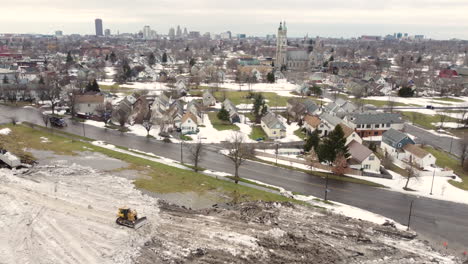 Bulldozers-Limpiando-La-Nieve-Después-De-Una-Tormenta-De-Invierno-Mortal-En-Buffalo