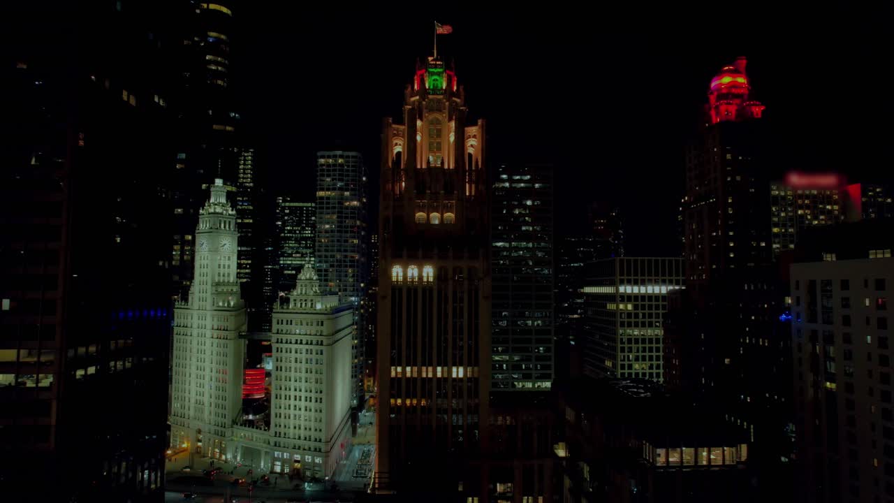 시카고 밤 공중 거리. 4k