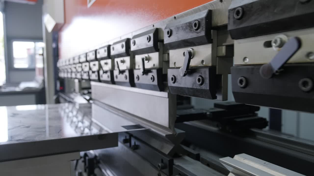 Industrial production of stainless steel stuff
