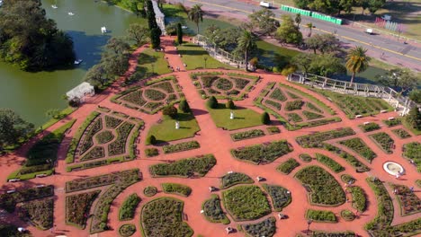 vista aérea de la rosaleda de palermo en buenos aires, argentina