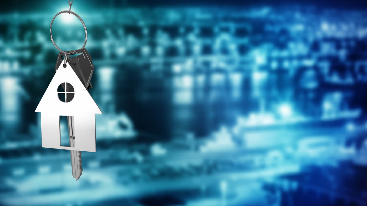 animación de modelo de casa de plata y llave sobre el paisaje urbano desenfocado con luces azules por la noche.
