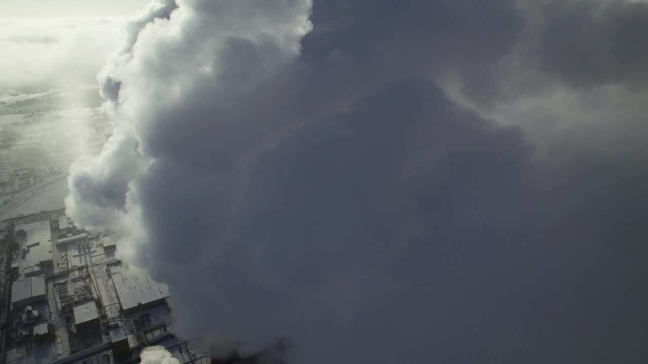 겨울에 산업 시설