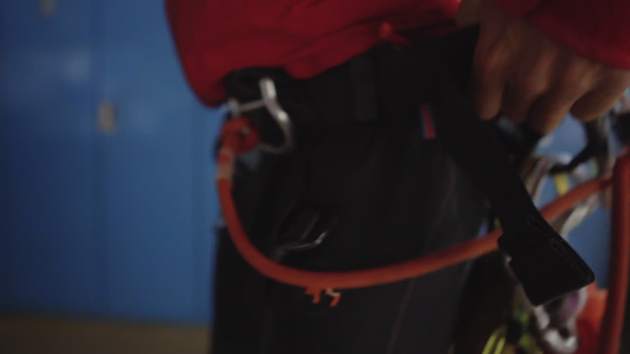 volando con el equipo de rescate de airzermatt sobre el matterhorn, suiza