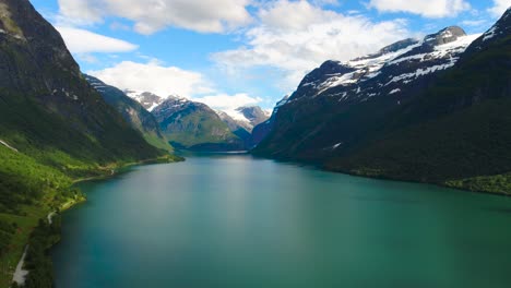 Wunderschöne-Natur-Norwegen.