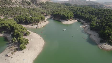 Wide-Aerial-view-of-Embalse-del-Conde-de-Guadalhorce-in-Málaga,-Spain