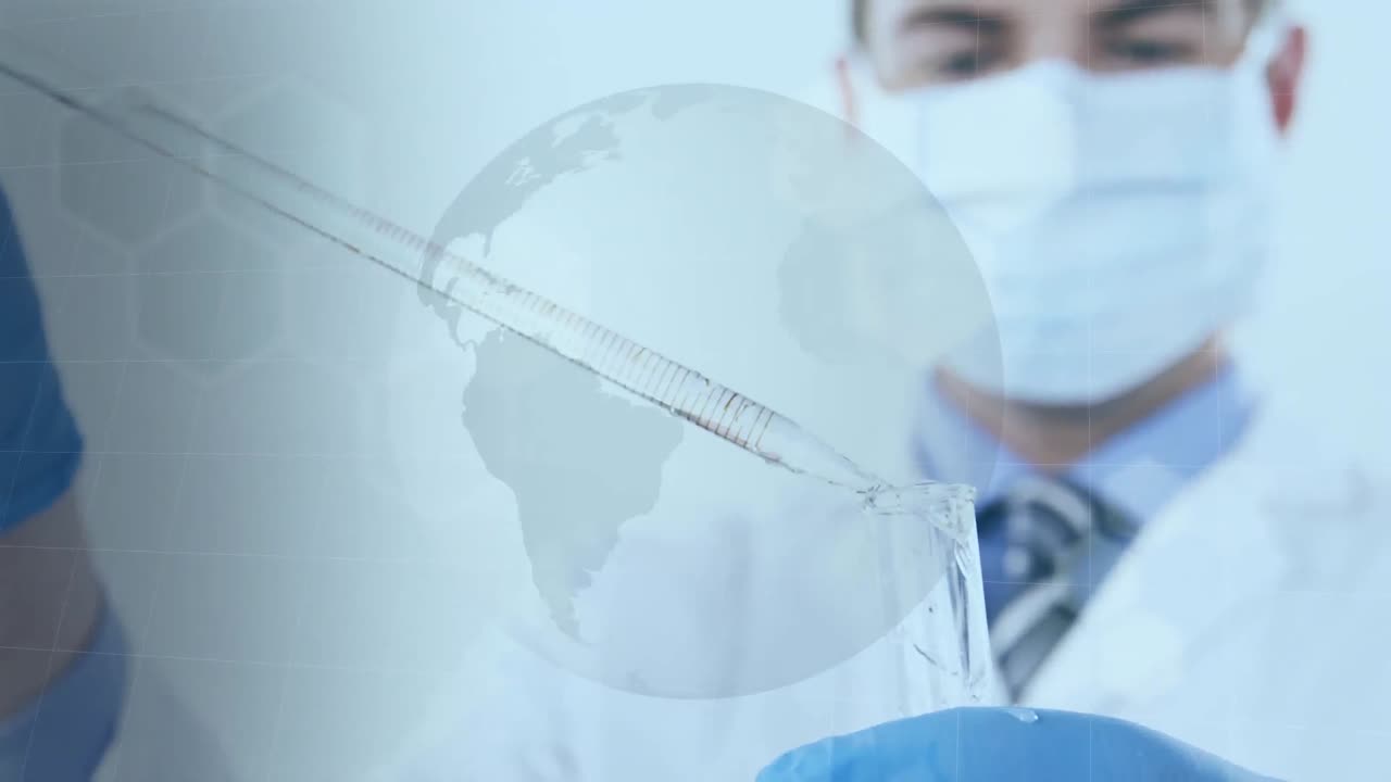 мужчина-ученый работает в фоновом режиме.