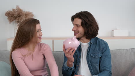 couple saving money together