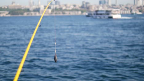 pesca en la ciudad de estambul