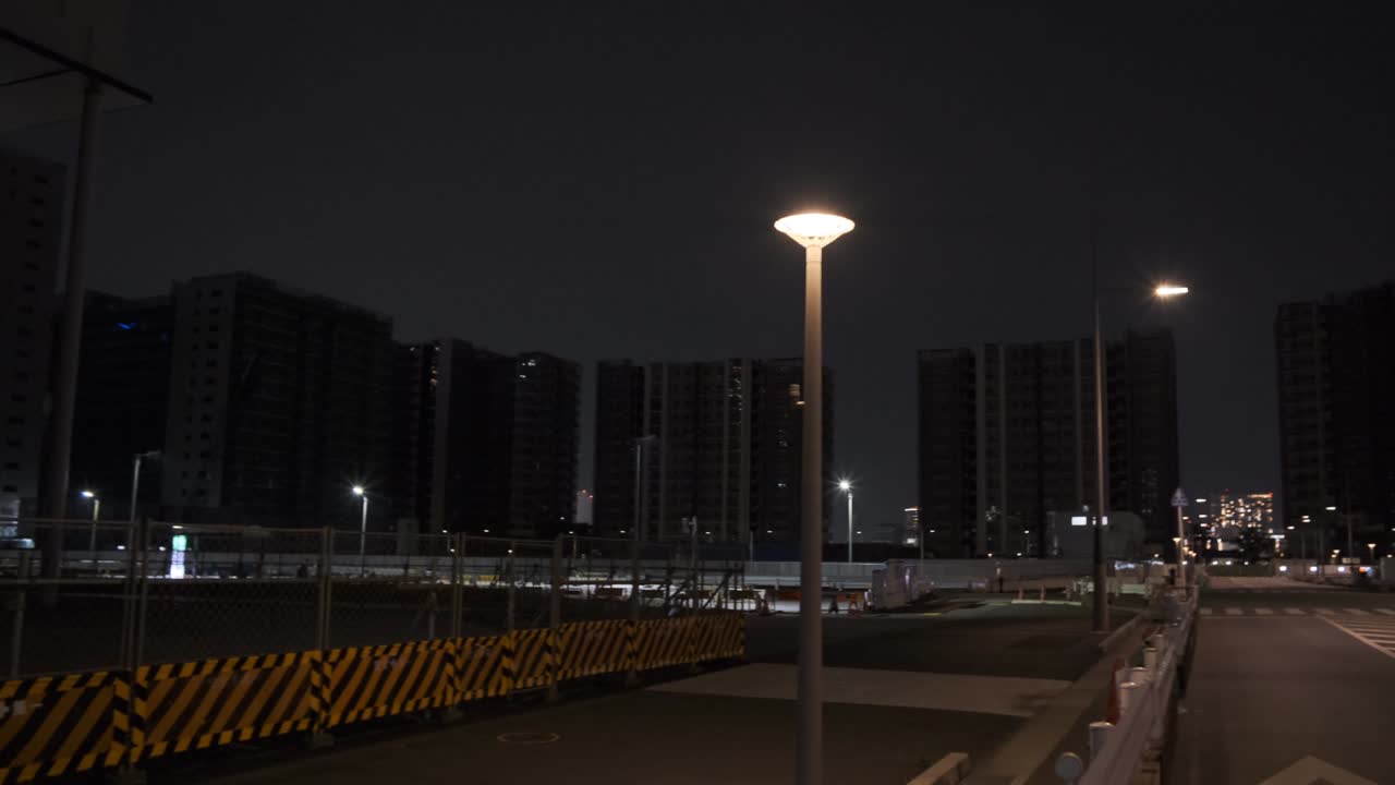 도쿄 하루미 재개발 지역 야간 전망 2022년 6월