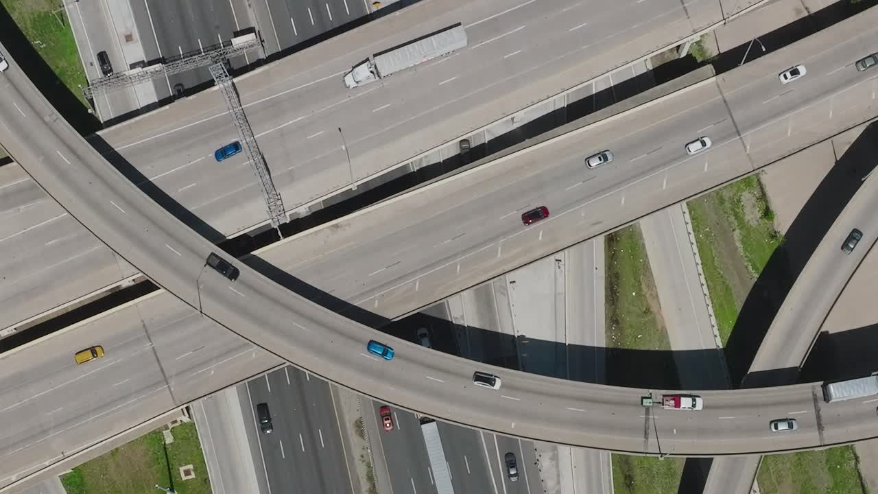 View of highways in downtown Dallas, Texas from above